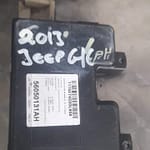 2013 Jeep Grand Cherokee body control unit 56050131AH