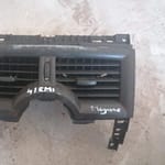 2006 Renault Megane 1.6 air vent