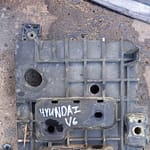 2009 Hyundai Azera 3.3 V6 Battery Holder