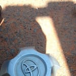 Toyota Hilux Centre Cap - Used ( 3 )