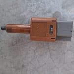 2016 Nissan Qashqai brake switch