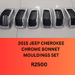 JEEP BONNET MOULDING