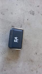 1991 Mitsubishi pajero ashtray 2 1991 Mitsubishi pajero ashtray
