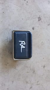 1991 Mitsubishi pajero ashtray Used 2 1991 Mitsubishi pajero ashtray