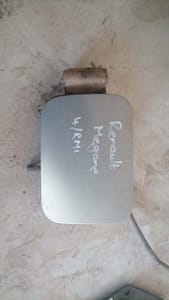 2006 Renault Megane 1.6 fuel flap