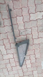 1991 Mitsubishi Pajero quarter glass 2 1991 Mitsubishi Pajero quarter glass
