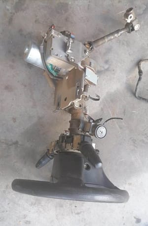 Nissan tiida steering column