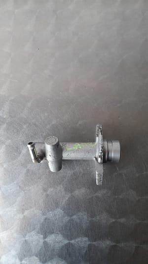 Daewoo Lanos Slave Cylinder