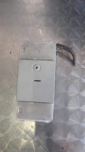 Nissan tiida roof light