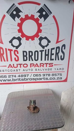 1996 Hyundai Accent Engine Mounting
