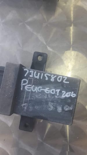 Peugeot 206 Module 73415802