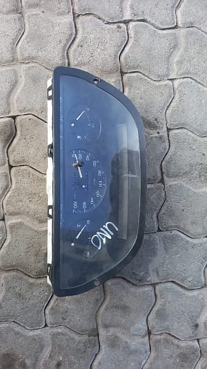 Fiat Uno 1100 Cluster