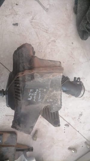 2006 Renault Megane Air Filter Housing