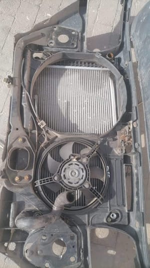 1998 Audi a4 cradle only