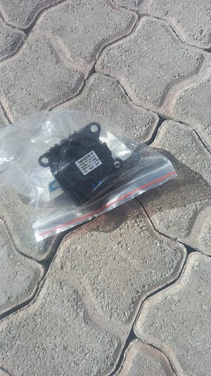 Ford Ranger T7 Headlight Actuator