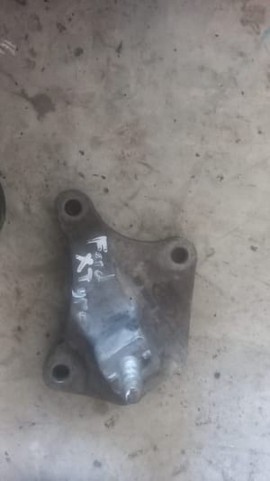 Ford / Jaguar V6 Mounting