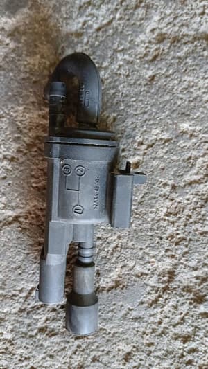 2000 Mercedes W210 E320 Change Cover Valve Solenoid 0025481497