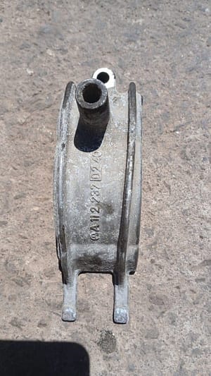 2002 Mercedes Ml320 Secondary Air Injection Pump Bracket