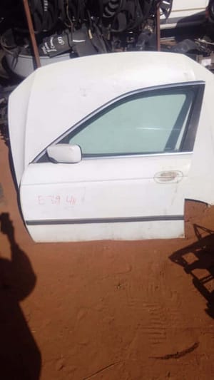 1998 Bmw E39 left Front Door Shell - Used