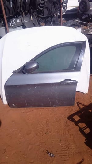 2005 Bmw E90 left front Door Shell - Used