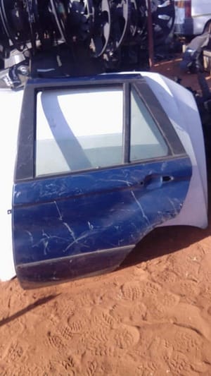 2004 Bmw X5 E53 Left Rear Door Shell - Used