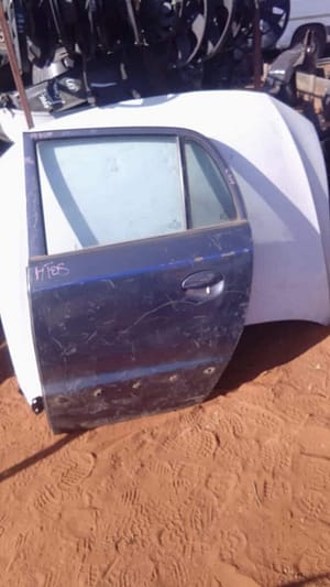 2006 Hyundai Atos Left Rear Door Shell - Used