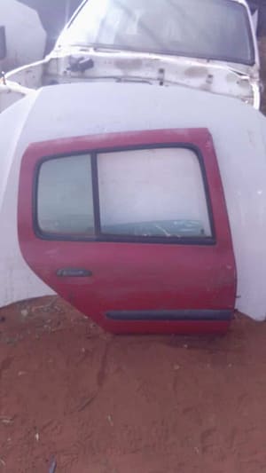 Renault Clio 1 Right Rear Door Shell (2) - Used