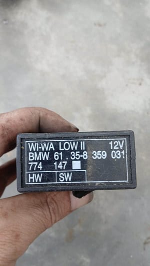 BMW E36 318i Wiper Washer Module 61358359031