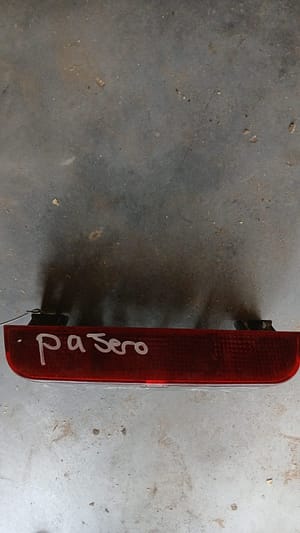 Mitsubishi Pajero Third Brake Light