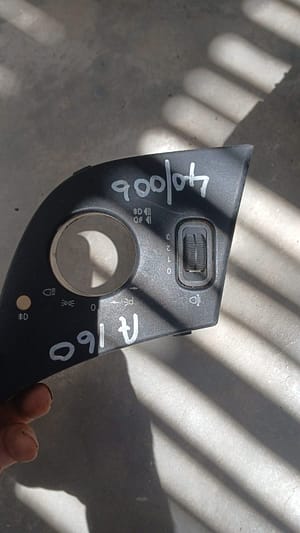 Mercedes A160 W168 Headlight Adjuster Switch & Cover