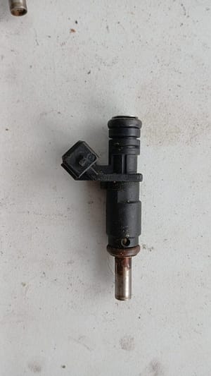 BMW X3 E83 2.5si Fuel Injector