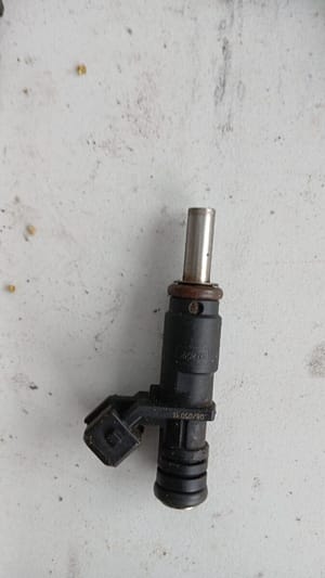 BMW X3 E83 2.5si Fuel Injector