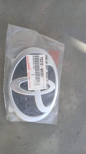 Toyota Urban Cruiser OEM Badge/Emblem 75310WC001 - New