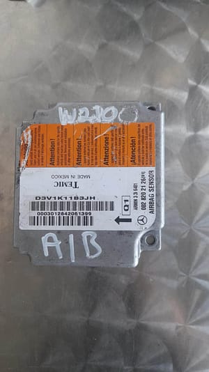 Mercedes W210 Airbag Control Module