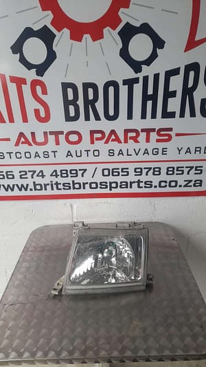 2003 Nissan Hardbody Left Headlight